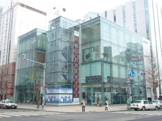 ショッピングセンター　札幌シャンテ（ショッピングセンター）まで833m