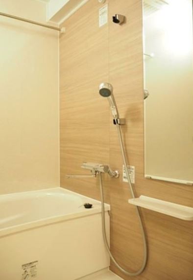 バス・シャワールーム　★浴室乾燥機付きバスルーム★