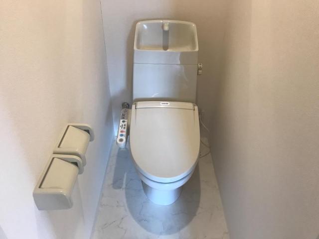 トイレ　トイレ