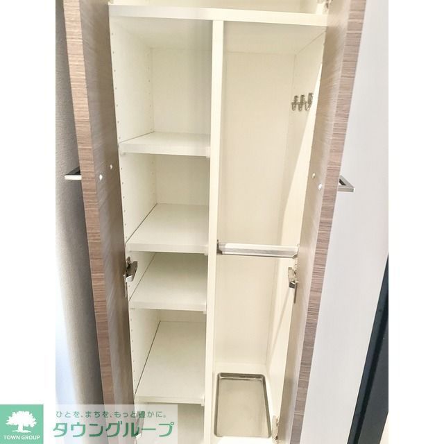 収納　シューズボックス