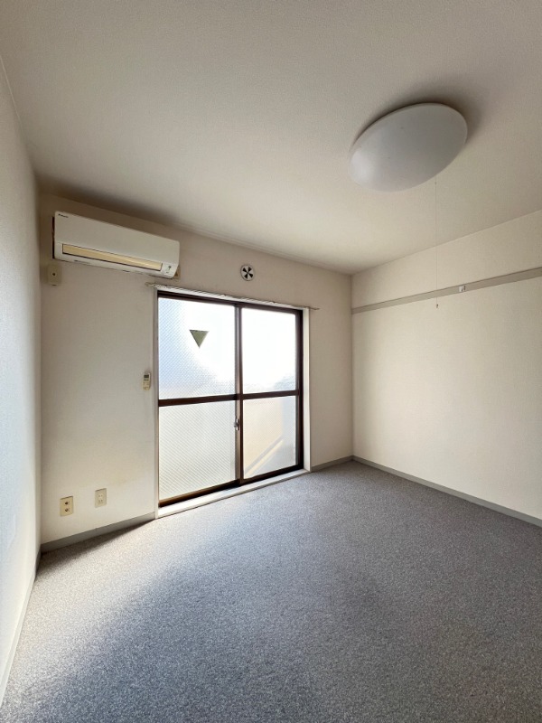 居室・リビング　※他部屋参考写真