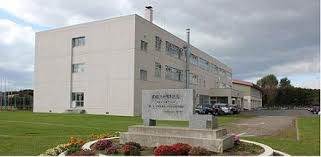 中学校　石狩市立花川北中学校（中学校）まで1453m