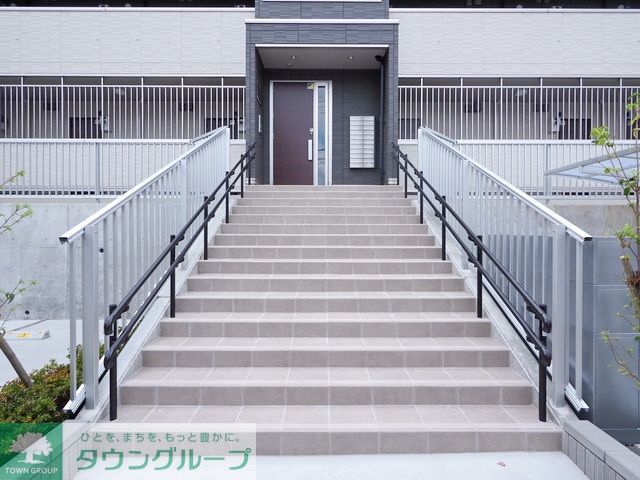 エントランス　エントランス