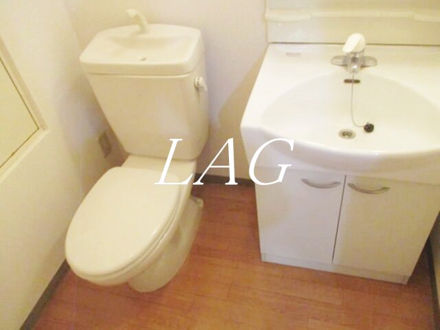 トイレ　トイレです。