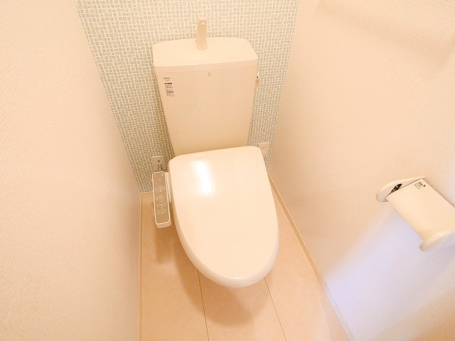 トイレ　落ち着いたトイレです