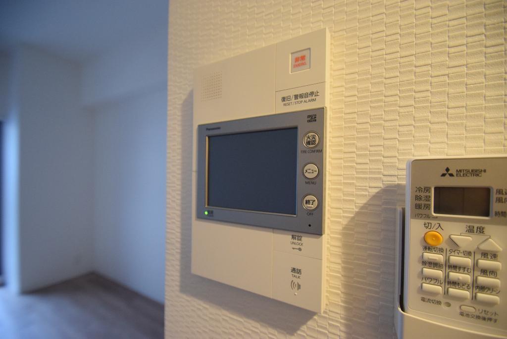 セキュリティ　カメラ付インターホン