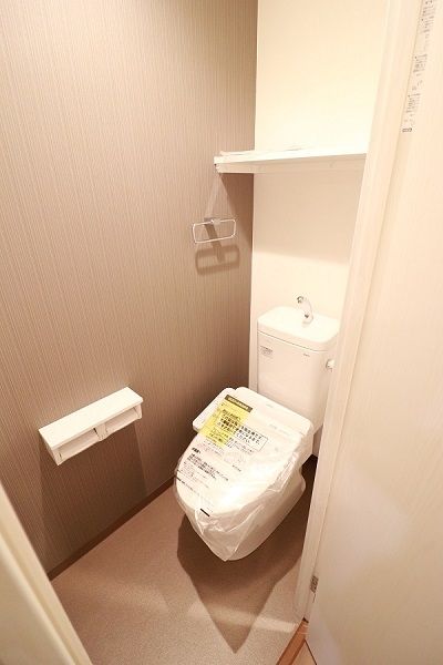 トイレ　※代表タイプの写真のため実物と異なる場合がございます