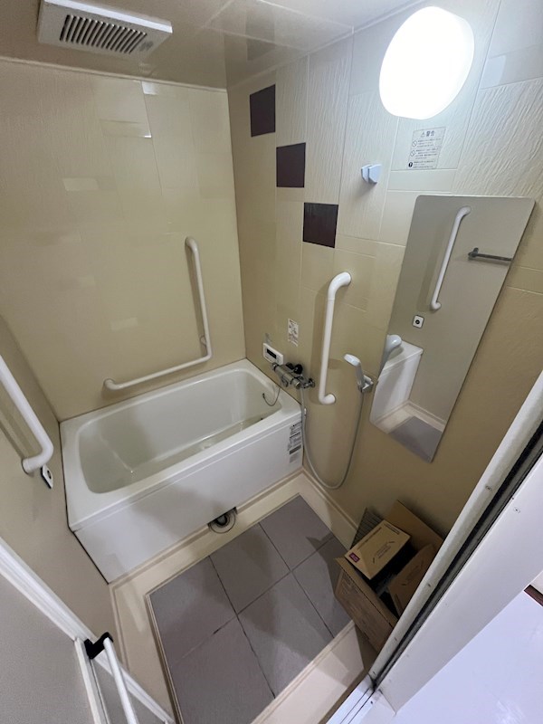 バス・シャワールーム