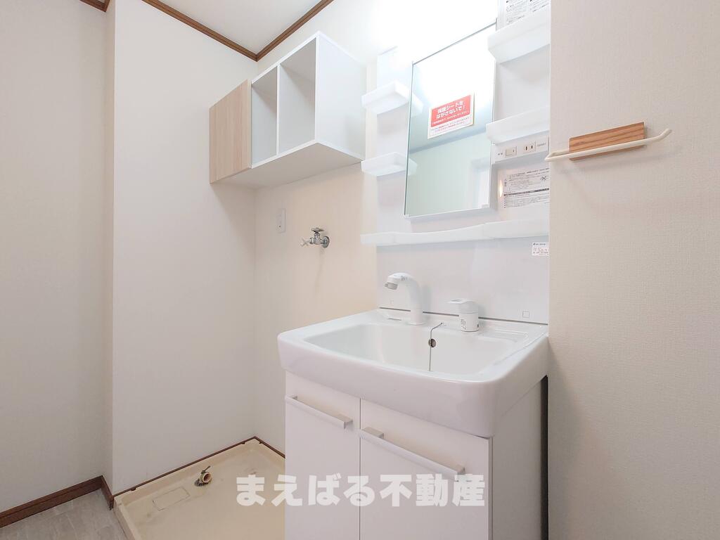 洗面設備　新品シャンプードレッサー