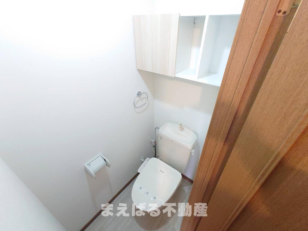 トイレ　温水洗浄便座