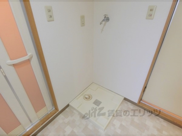 その他部屋・スペース　洗濯機置場