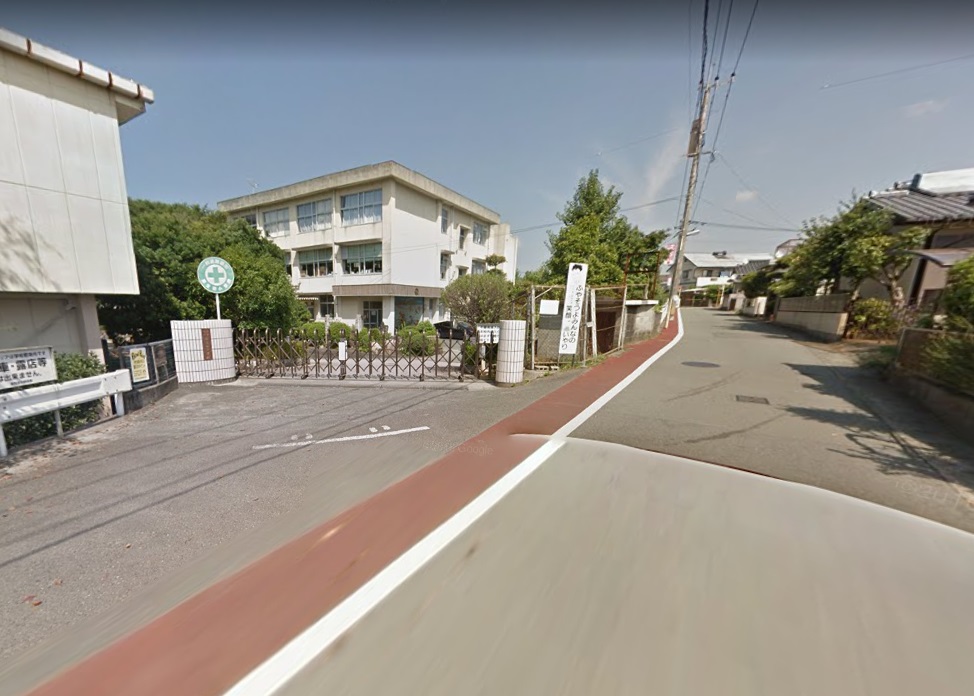 小学校　熊本市立麻生田小学校（小学校）まで1083m