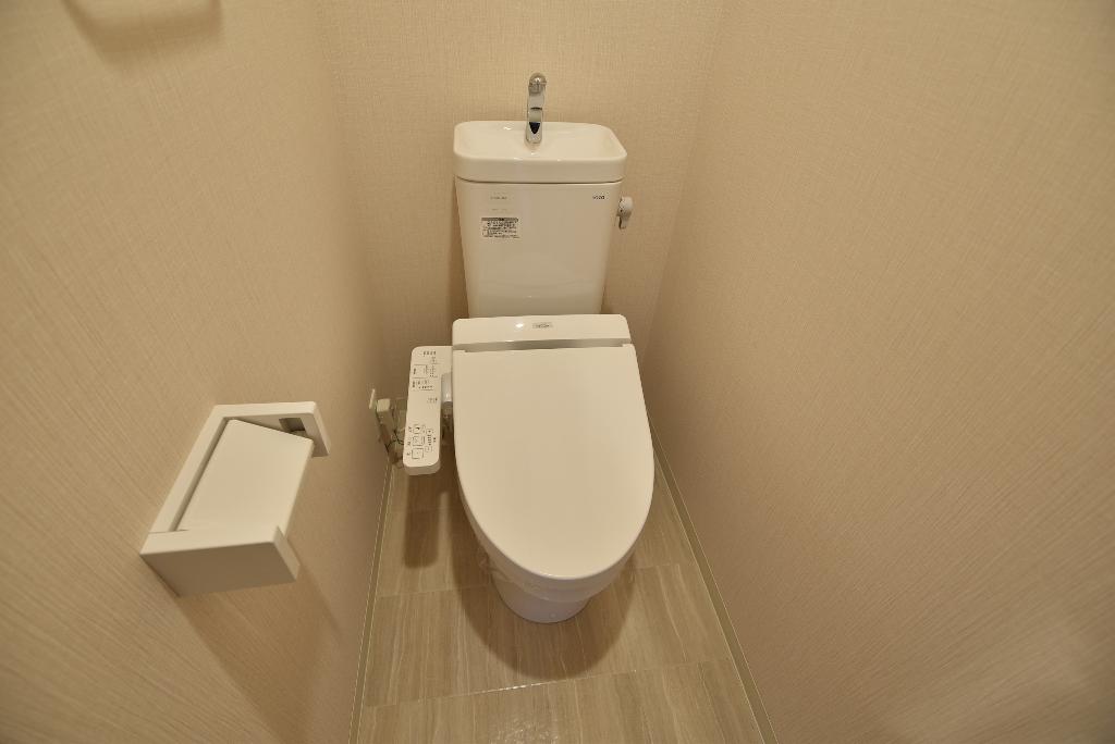 トイレ　シャワー付トイレ