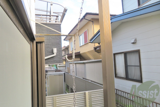 バルコニー　バルコニーに出て様子を撮影いたしました。