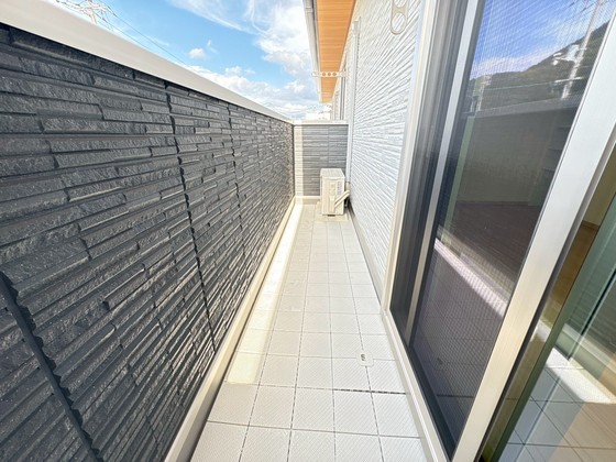 バルコニー　※別部屋の写真です