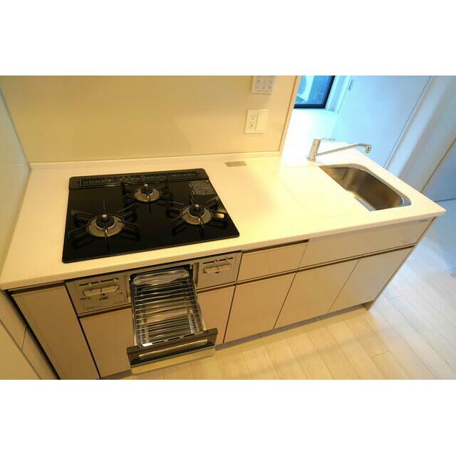 キッチン　※写真は同タイプ住戸です。