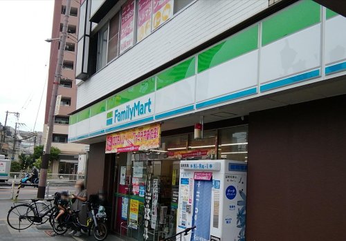 コンビニ　ファミリーマート 阪神野田店（コンビニ）まで602m