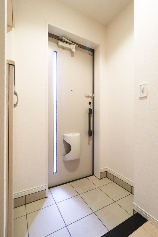 玄関　図面と現状に相違がある場合には現状を優先