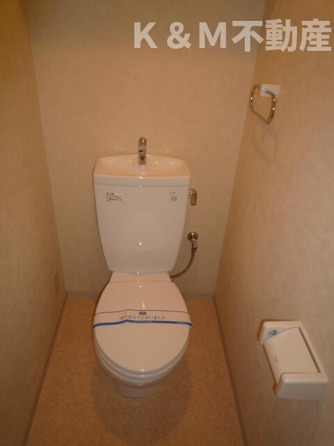 トイレ　シンプルで使いやすいトイレです