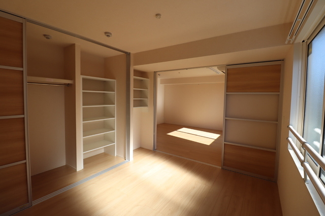 その他部屋・スペース　洋室６．４帖