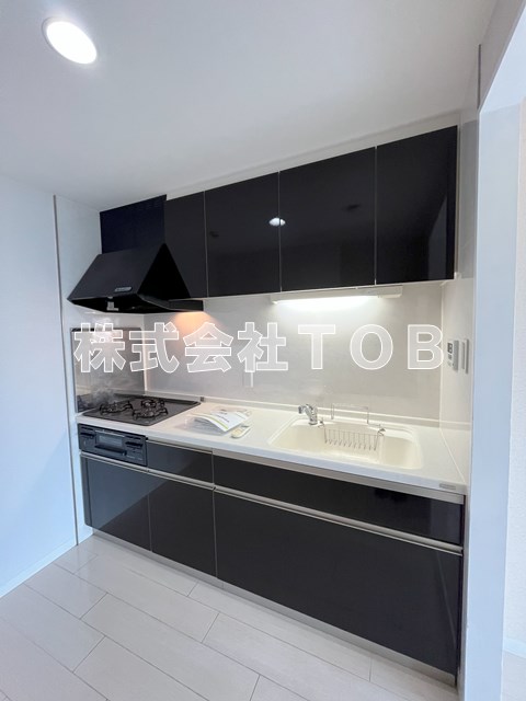 キッチン　3口ガスコンロ