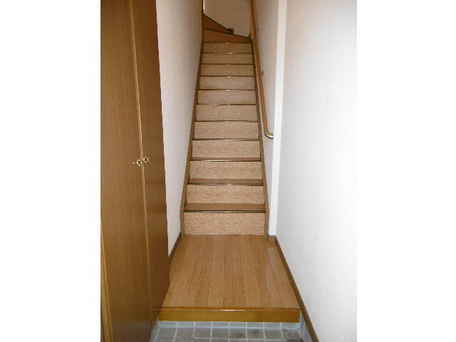 玄関　玄関（201）