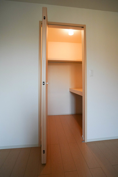 収納　同じ建物の別なお部屋