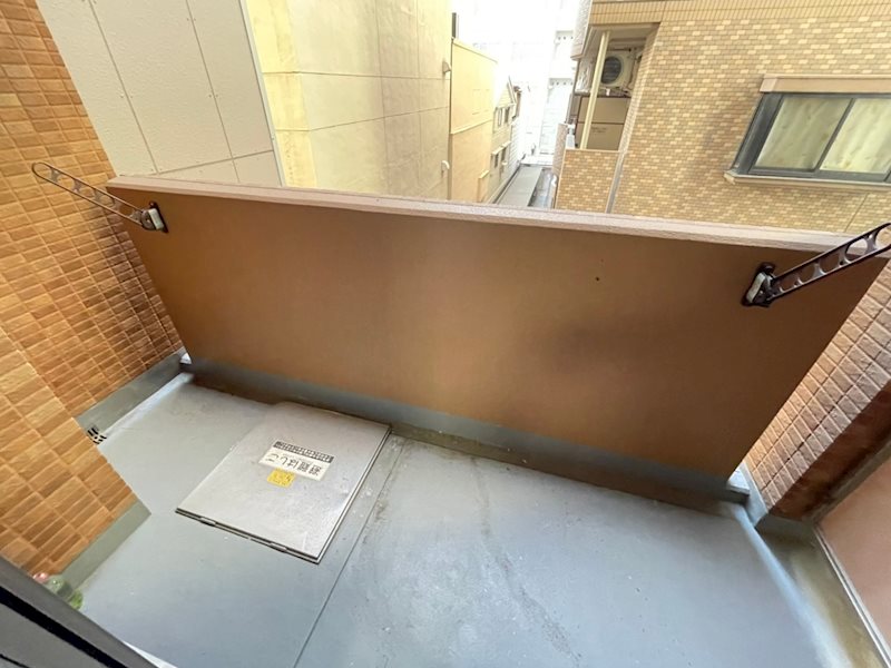 バルコニー　陽当たり良好なバルコニーです