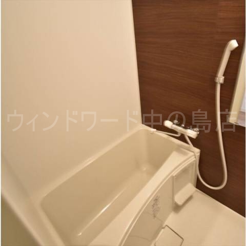 バス・シャワールーム　詳細は、ウィンドワード中の島店までご相談下さい。