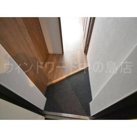 玄関　詳細は、ウィンドワード中の島店までご相談下さい。