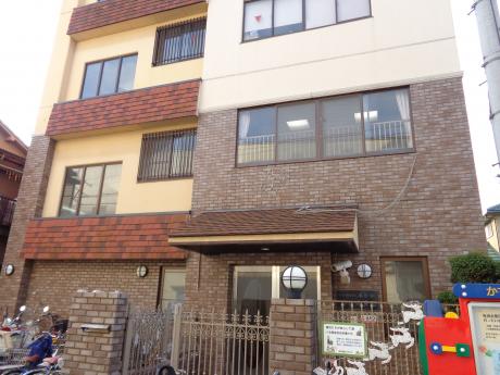 幼稚園・保育園　春日保育園（幼稚園・保育園）まで369m