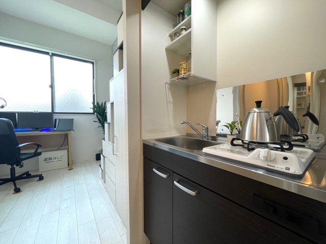 キッチン　別号室イメージの為、現状を優先致します。