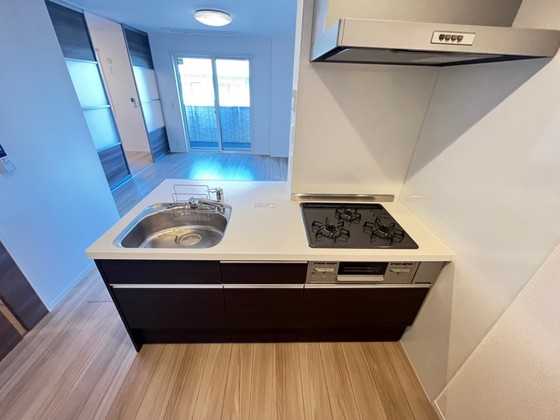 キッチン　※別部屋の写真です