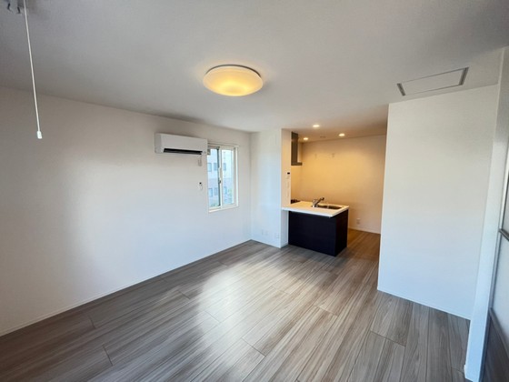 居室・リビング　※別部屋の写真です