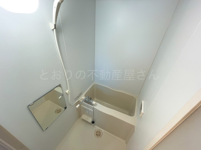 バス・シャワールーム　バスルーム