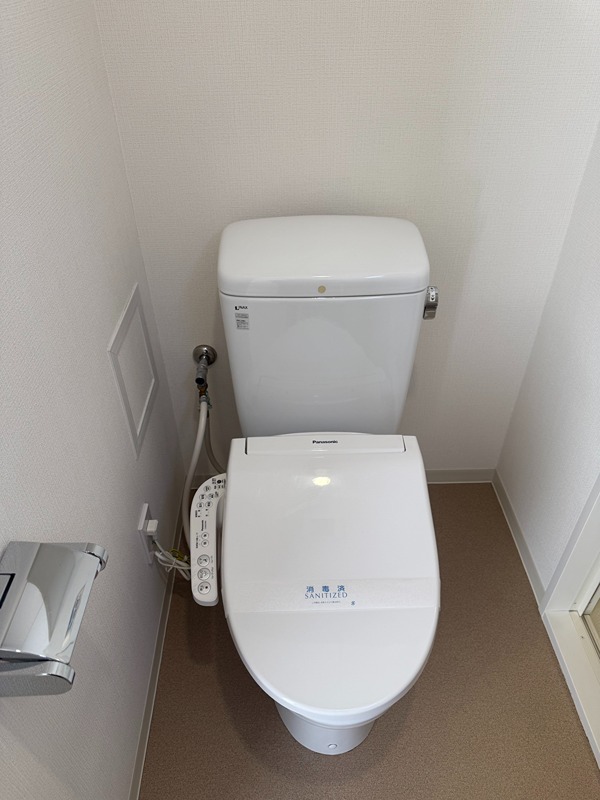 トイレ　※同タイプ別階数部屋