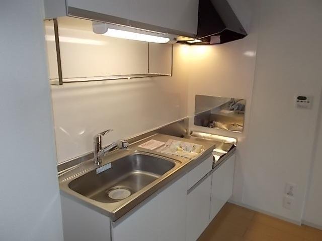 キッチン　コンパクトなキッチンで掃除もラクラク