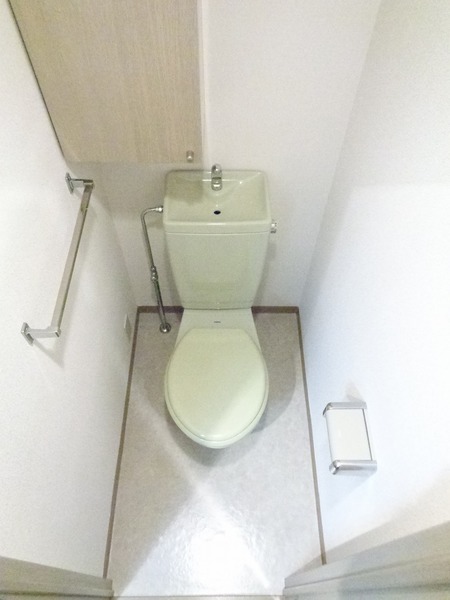 トイレ　ゆったりとした空間のトイレです