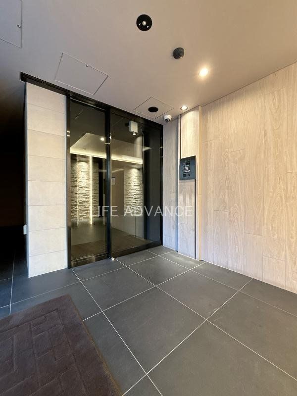 エントランス　エントランス