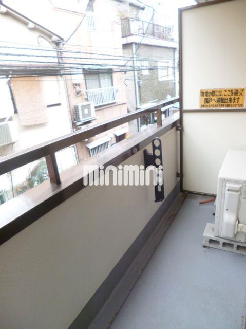 バルコニー　ベランダも広々。