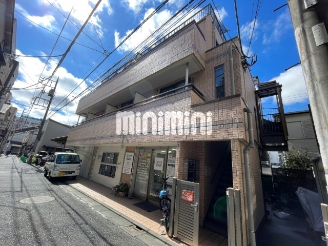 建物外観　２００７年築のマンション。