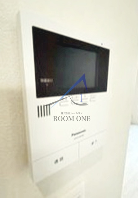 セキュリティ　モニター付きインターホンです。