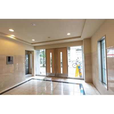 エントランス　エントランス