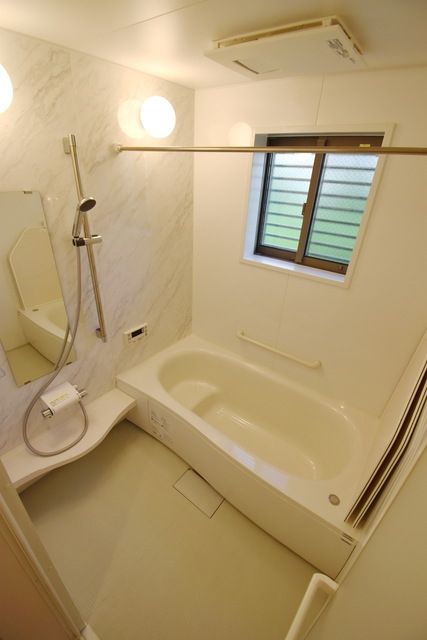 バス・シャワールーム　室内・室内設備