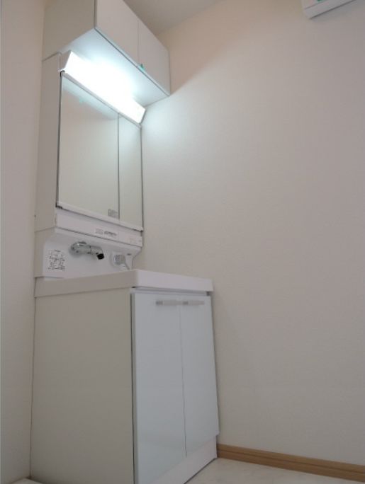 洗面設備　弊社は都内全域の物件をご紹介可能です！