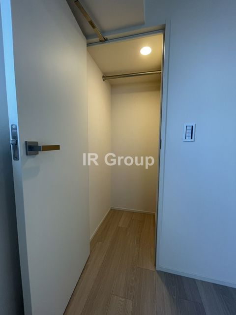 収納　ウォークインクローゼット