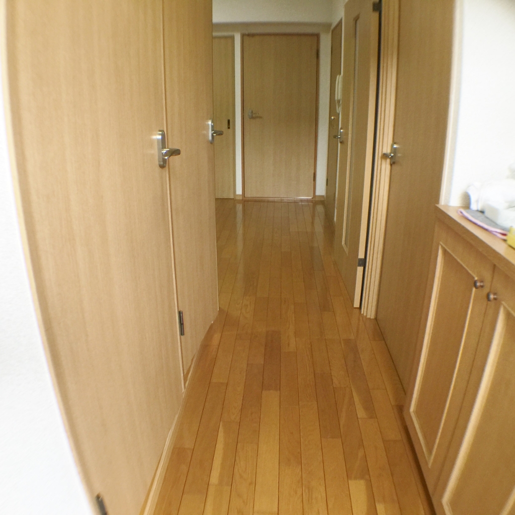 玄関　303写真