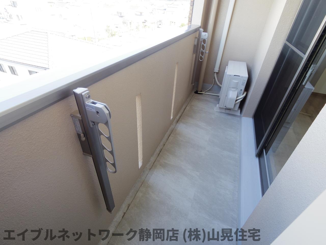 バルコニー　バルコニー付きです