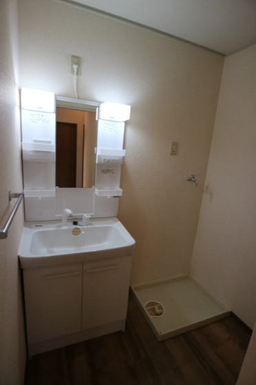 洗面設備　洗髪洗面化粧台付き♪