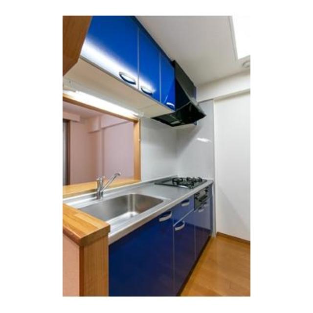 キッチン　※写真は同タイプ住戸です。